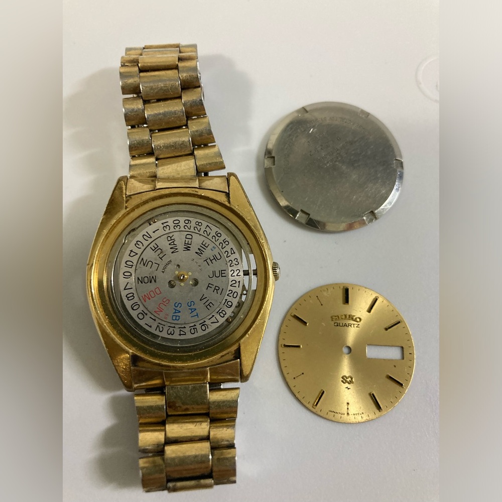 Vintage Seiko SQ Quartz Parts/salvage/restore lot. 7123-8059